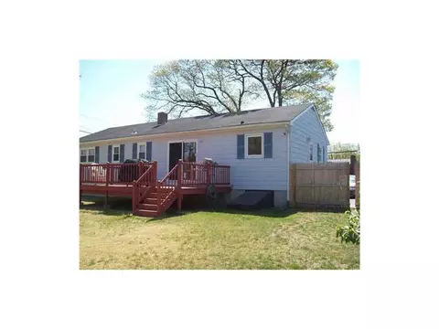 5 Long St, Warwick, RI 02886 photo 2