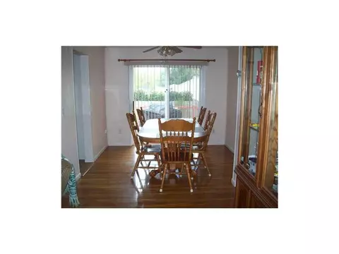 5 Long St, Warwick, RI 02886 photo 8