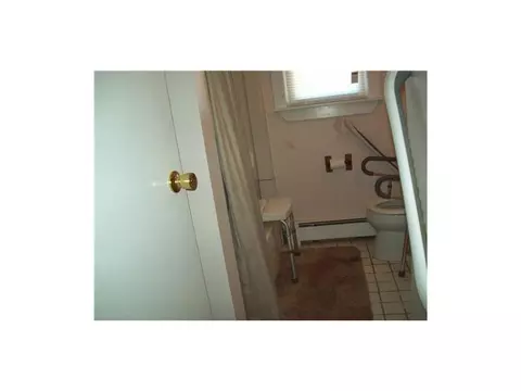 5 Long St, Warwick, RI 02886 photo 9