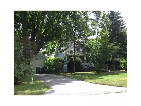 204 Palace Ave, Warwick, RI 02886 photo 1