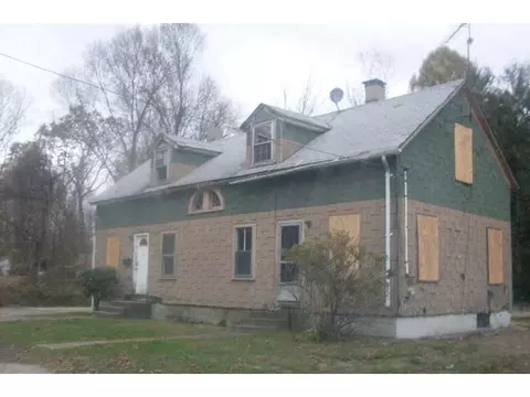 13 Benoit St, Coventry, RI 02816 photo 2