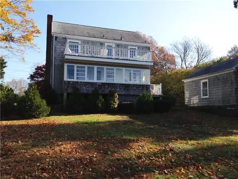 55 Balcom Ave, Warwick, RI 02889 photo 5