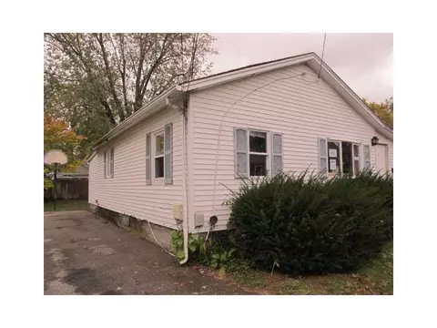 71 Huron St, Warwick, RI 02889 photo 1