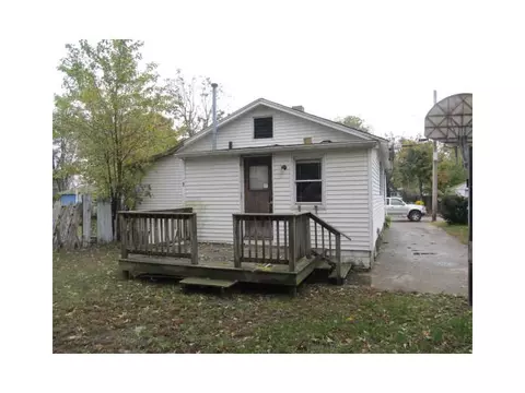 71 Huron St, Warwick, RI 02889 photo 2