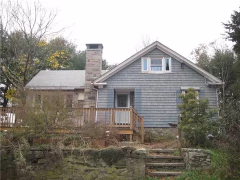 109 Hardig Rd, Warwick, RI 02886 photo 1