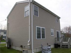 203 Blade St, Warwick, RI 02886 photo 4
