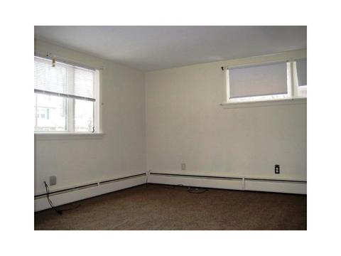 2338 Diamond Hill Rd, Woonsocket, RI 02895 photo 14
