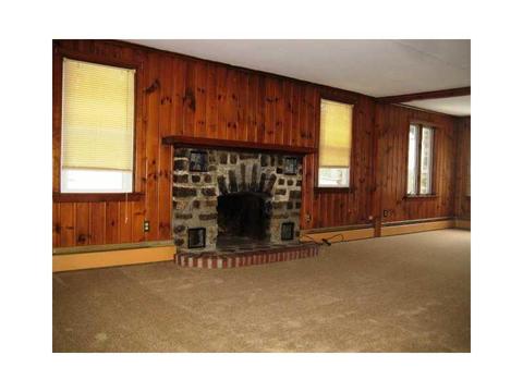 2338 Diamond Hill Rd, Woonsocket, RI 02895 photo 7