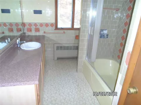 1354 Mendon Rd, Woonsocket, RI 02895 photo 6