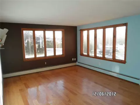 1354 Mendon Rd, Woonsocket, RI 02895 photo 7