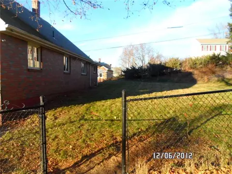 1354 Mendon Rd, Woonsocket, RI 02895 photo 2