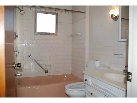 2 Fenwick Rd, East Providence, RI 02915 photo 13