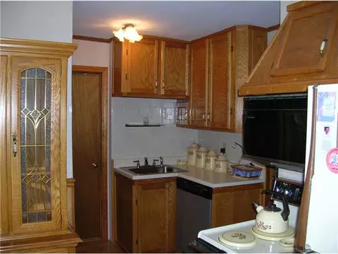 170 Progresso Ave, Woonsocket, RI 02895 photo 10