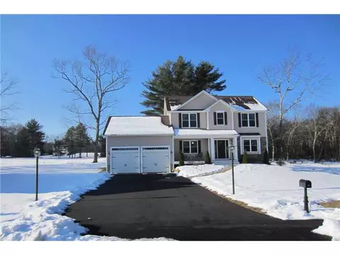 11 Timber Ln, Exeter, RI 02822 photo 1