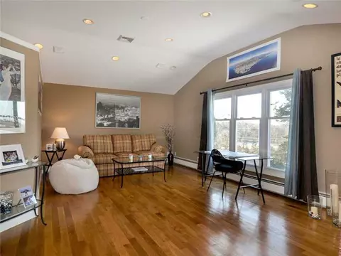 110 Watch Hill Rd, Westerly, RI 02891 photo 10