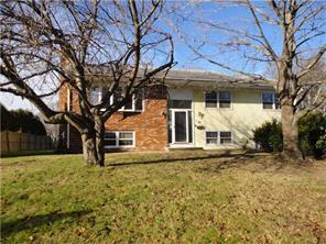 61 Crowfield Dr, Warwick, RI 02888 photo 1