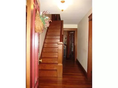 74 Edmund St, Woonsocket, RI 02895 photo 3