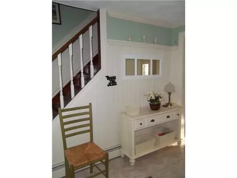 280 Boulder View Dr, Warwick, RI 02886 photo 6