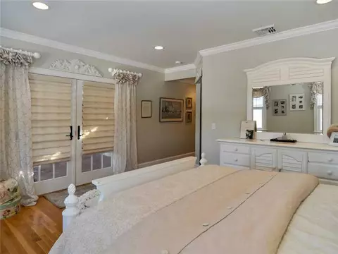 1020 Buttonwoods Ave, Warwick, RI 02886 photo 18