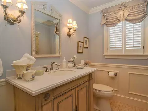 1020 Buttonwoods Ave, Warwick, RI 02886 photo 25