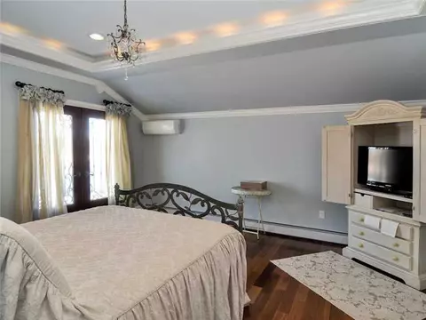1020 Buttonwoods Ave, Warwick, RI 02886 photo 21