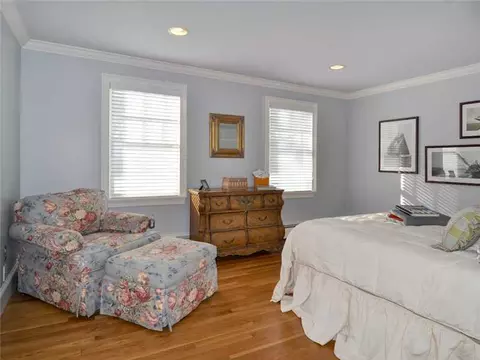 1020 Buttonwoods Ave, Warwick, RI 02886 photo 23