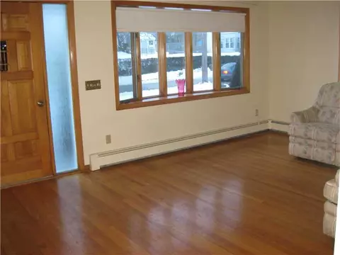 65 Read Ave, Coventry, RI 02816 photo 3