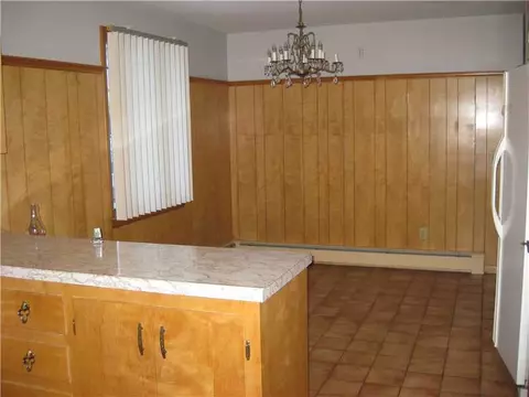 65 Read Ave, Coventry, RI 02816 photo 5