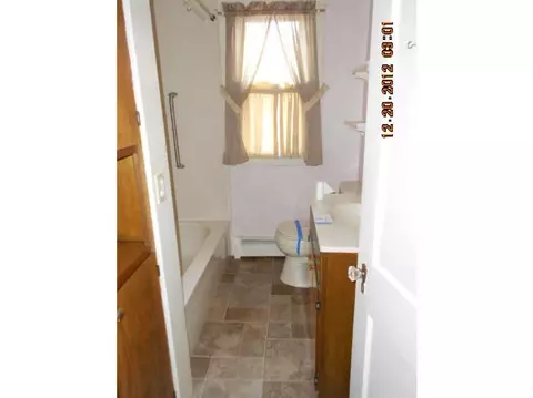 15 Etta St, Warwick, RI 02889 photo 7
