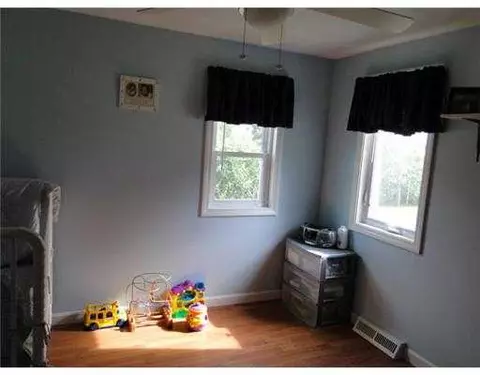 141 Heath Ave, Warwick, RI 02888 photo 16
