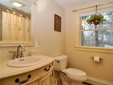 157 Star Ave, Woonsocket, RI 02895 photo 21