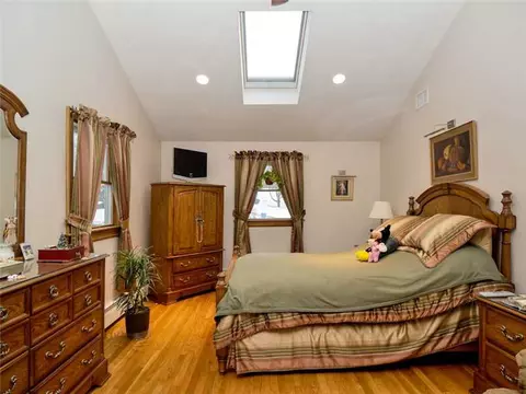 157 Star Ave, Woonsocket, RI 02895 photo 13