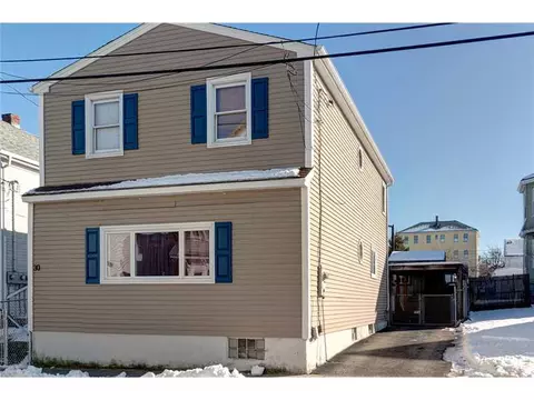 30 Wilcox St, Fall River, MA 02724 photo 2