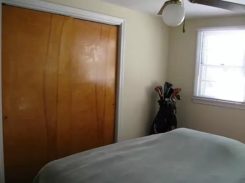 147 Asylum Rd, Warwick, RI 02886 photo 11