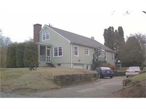11 Emerald St, Westerly, RI 02891 photo 2