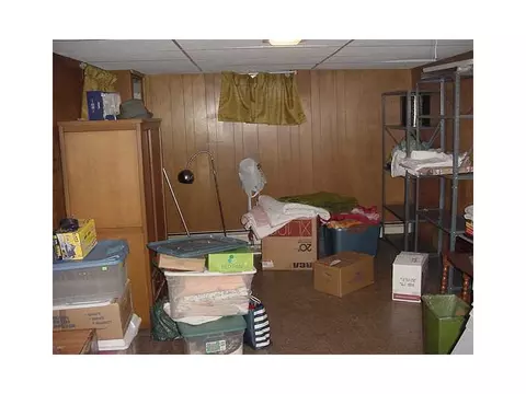 75 Orms St, Pawtucket, RI 02861 photo 10