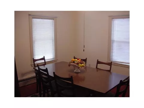 75 Orms St, Pawtucket, RI 02861 photo 5