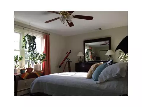 34 Harborview Dr, Warwick, RI 02889 photo 4