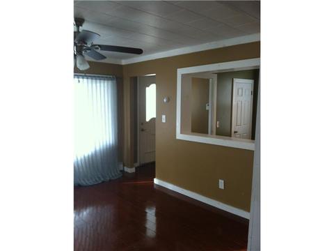 209 Fourth Ave, Woonsocket, RI 02895 photo 3