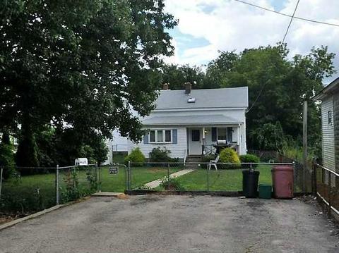 79 Read Ave, Coventry, RI 02816 photo 1