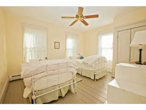 129 Constitution St, Bristol, RI 02809 photo 14