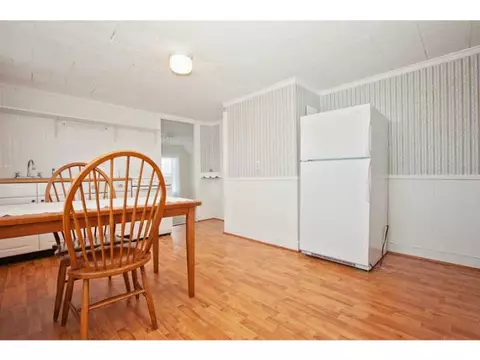 129 Constitution St, Bristol, RI 02809 photo 17