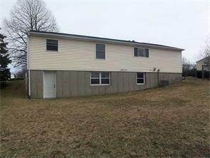 81 Tower Rd, West Warwick, RI 02893 photo 4