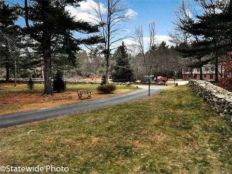 469 Douglas Hook Rd, Glocester, RI 02814 photo 11