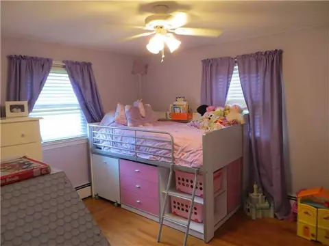 77 Vivian St, Woonsocket, RI 02895 photo 11
