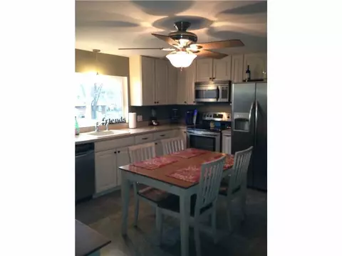 77 Vivian St, Woonsocket, RI 02895 photo 7