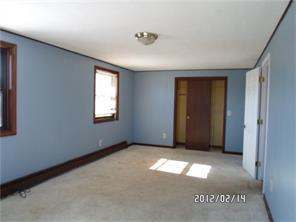 990 Logee St, Woonsocket, RI 02895 photo 8