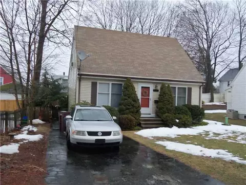 151 Seventh Ave, Woonsocket, RI 02895 photo 1