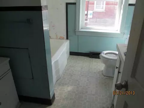 95 Farm St, Woonsocket, RI 02895 photo 5