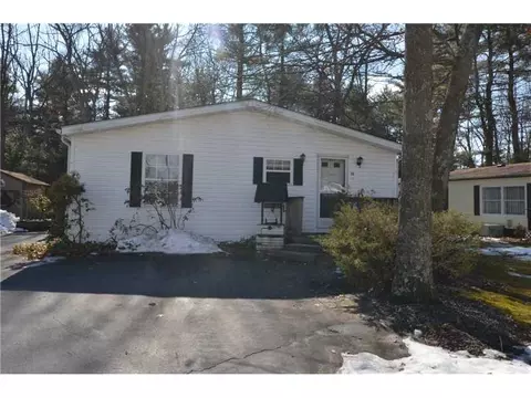 59 Lear Dr, Coventry, RI 02816 photo 1